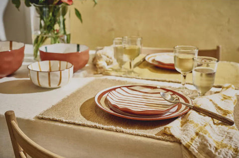 Assiette en porcelaine MYKONOS Ø20.3cm POMAX COIN DU MEUBLE PARIS