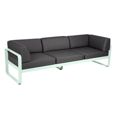 Sofá club BELLEVIE para 3 personas de la marca francesa Fermob. Comprar Fermob online. Rincón del Mueble
