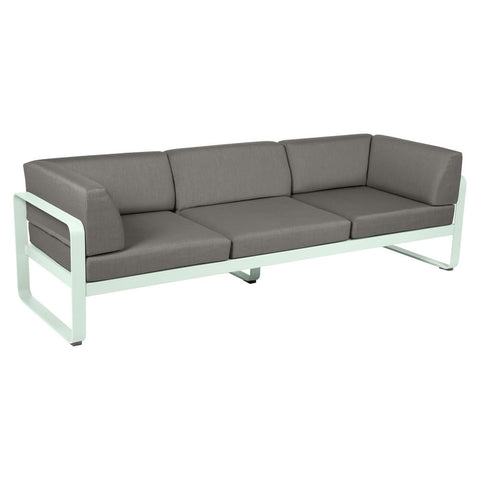 Sofá club BELLEVIE para 3 personas de la marca francesa Fermob. Comprar Fermob online. Rincón del Mueble