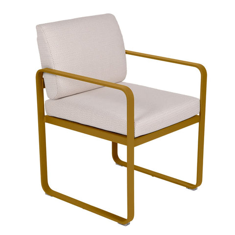 Silla con reposabrazos BELLEVIE de la marca Fermob con cojin PEARL. comprar en rincon del mueble online. RDM online