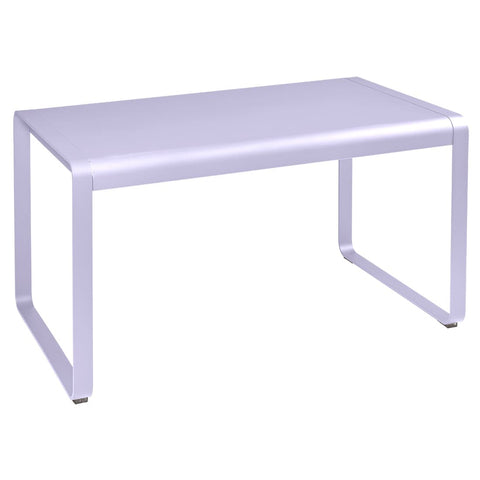Table BELLEVIE de 140 x 80 x 74 cm de la marque française Fermob. Acheter Fermob en ligne.