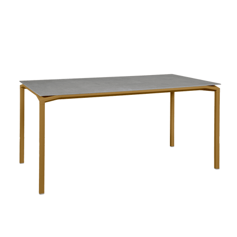 Mesa calvi mineral 160x80cm de la marca fermob. comprar online en rincon del mueble