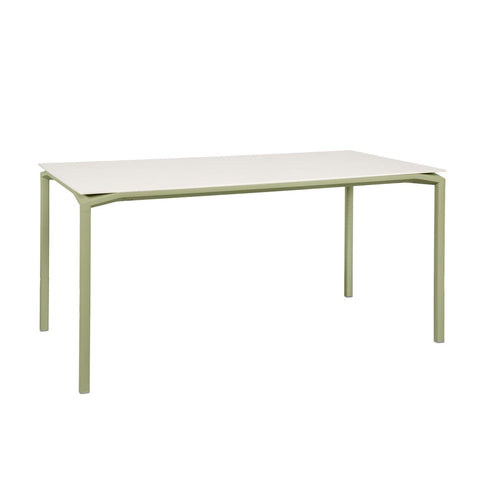 Mesa calvi mineral 160x80cm de la marca fermob. comprar online en rincon del mueble