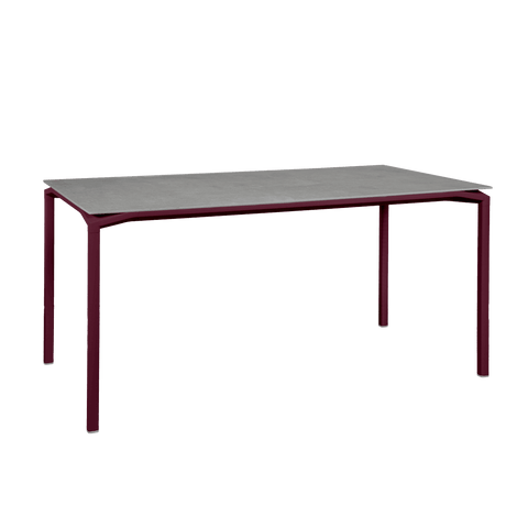 Mesa calvi mineral 160x80cm de la marca fermob. comprar online en rincon del mueble
