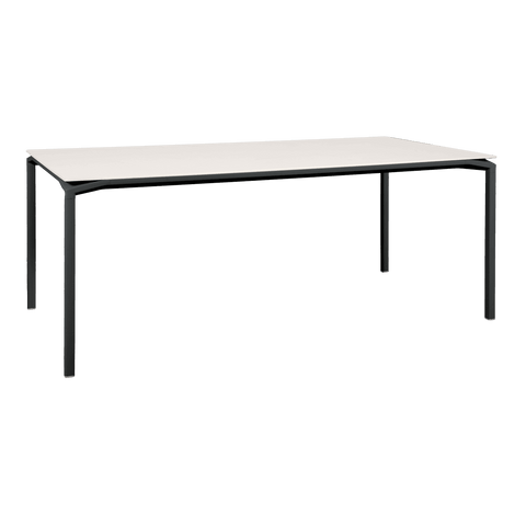 Mesa Calvi Mineral 195x95 de la marca fermob. comprar online en rincon del mueble