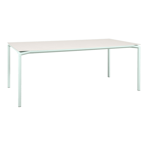 Mesa Calvi Mineral 195x95 de la marca fermob. comprar online en rincon del mueble