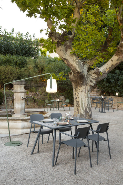 Table LUXEMBOURG de 143x80cm