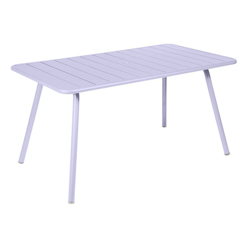 Table LUXEMBOURG de 143 x 80 cm de la marque française Fermob. Acheter Fermob en ligne