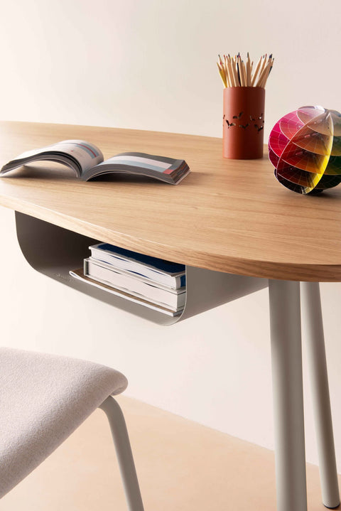 Bureau NUAGE en chêne naturel 140 x 74 cm FERMOB CDM PARIS