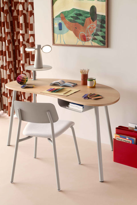 Bureau NUAGE en chêne naturel 140 x 74 cm FERMOB CDM PARIS