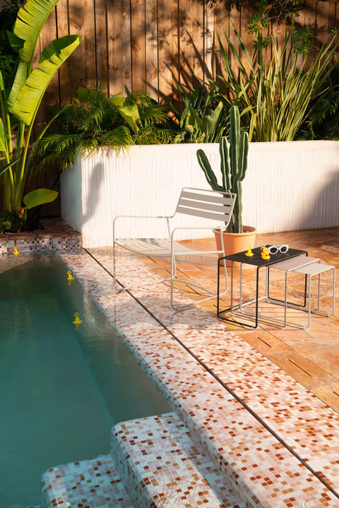 Fauteuil bas SURPRISING