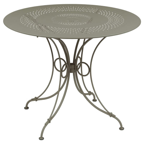 Table Ø 96 cm 1900 de la marque française Fermob. Acheter Fermob en ligne. Rincón del Mueble