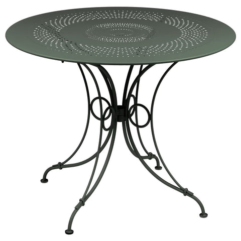 Table Ø 96 cm 1900 de la marque française Fermob. Acheter Fermob en ligne. Rincón del Mueble