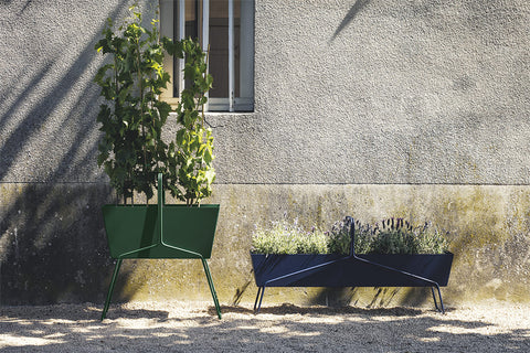 Jardinière longue BASKET de la marque française Fermob. Acheter en ligne Fermob. Rincón del Mueble