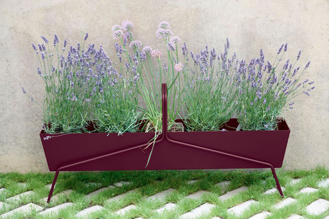Jardinière longue BASKET de la marque française Fermob. Acheter en ligne Fermob. Rincón del Mueble