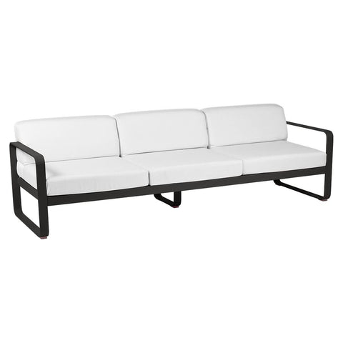 Canapé BELLEVIE pour 3 personnes de la marque française Fermob. CDM