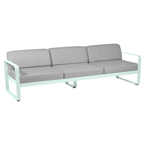 Canapé BELLEVIE pour 3 personnes de la marque française Fermob. CDM