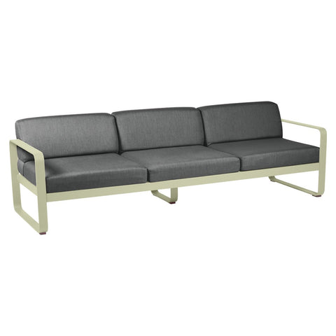 Canapé BELLEVIE pour 3 personnes de la marque française Fermob. CDM