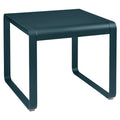 Table mi-haute BELLEVIE de 74 x 80 x 64 cm de la marque française Fermob. Acheter Fermob en ligne. Rincón del Mueble