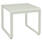 Table mi-haute BELLEVIE de 74 x 80 x 64 cm de la marque française Fermob. Acheter Fermob en ligne. Rincón del Mueble