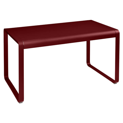 Table BELLEVIE de 140 x 80 x 74 cm de la marque française Fermob. Acheter Fermob en ligne. Rincón del Mueble