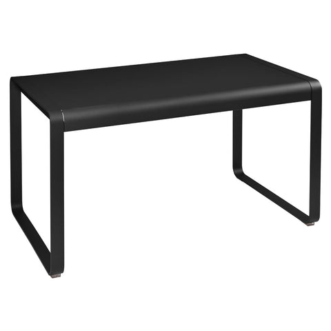 Table BELLEVIE de 140 x 80 x 74 cm de la marque française Fermob. Acheter Fermob en ligne. Rincón del Mueble
