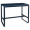 Table haute BELLEVIE de 140 x 80 x 105 cm de la marque française Fermob. Acheter Fermob en ligne. Rincón del Mueble