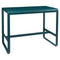 Table haute BELLEVIE de 140 x 80 x 105 cm de la marque française Fermob. Acheter Fermob en ligne. Rincón del Mueble