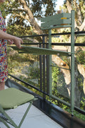 Table de balcon BISTRO 57 x 77 cm de la marque Fermob. Acheter Fermob en ligne. Rincón del Mueble