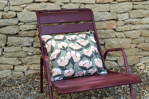 Coussin d’extérieur BOUQUET SAUVAGE, tulipe de 44x44 cm FERMOB