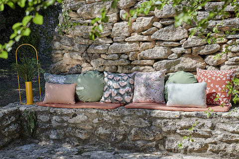 Coussin d’extérieur BOUQUET SAUVAGE, tulipe de 44x44 cm FERMOB