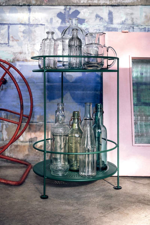 Guéridon perforé GUINGUETTE. Acheter mobilier d’extérieur et d’intérieur FERMOB. CDM