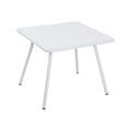 Table LUXEMBOURG KID de 57 x 57 cm de la marque française Fermob. Acheter Fermob en ligne. Rincón del Mueble