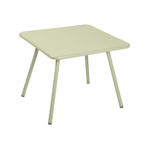 Table LUXEMBOURG KID de 57 x 57 cm de la marque française Fermob. Acheter Fermob en ligne. Rincón del Mueble