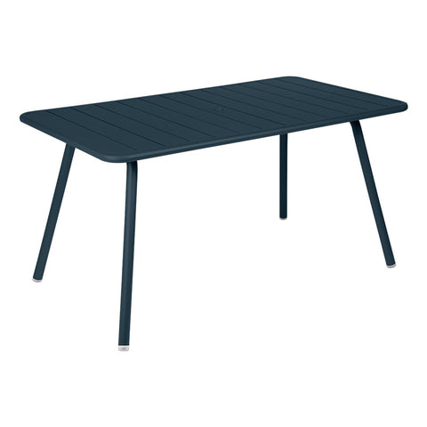 Table LUXEMBOURG de 143 x 80 cm de la marque française Fermob. Acheter Fermob en ligne. Rincón del Mueble