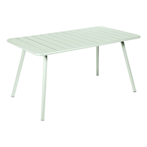 Table LUXEMBOURG de 143 x 80 cm de la marque française Fermob. Acheter Fermob en ligne. Rincón del Mueble