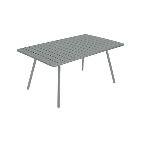 Table LUXEMBOURG de 165 x 100 cm de la marque française Fermob. Acheter Fermob en ligne.