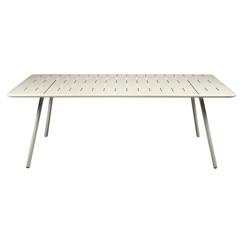 Table LUXEMBOURG de 207 x 100 cm de la marque française Fermob. Acheter Fermob en ligne. Rincón del Mueble