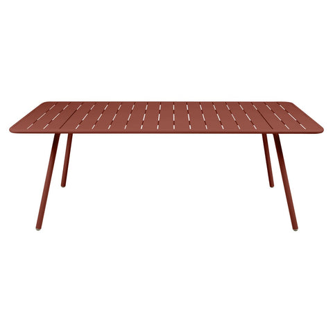 Table LUXEMBOURG de 207 x 100 cm de la marque française Fermob. Acheter Fermob en ligne. Rincón del Mueble