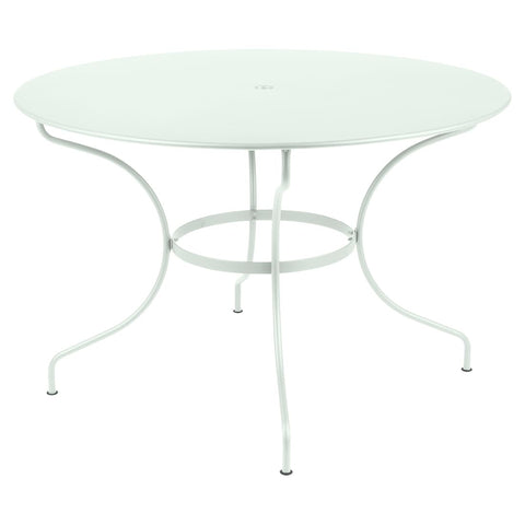 Table Ø 117 cm OPERA+ de la marque Fermob. Acheter Fermob en ligne. Rincón del Mueble