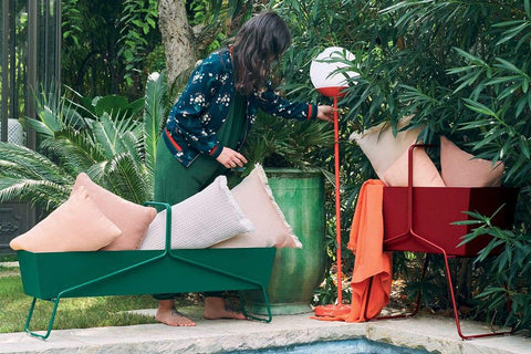 Jardinière haute BASKET de la marque française Fermob. Acheter Fermob en ligne. Rincón del Mueble