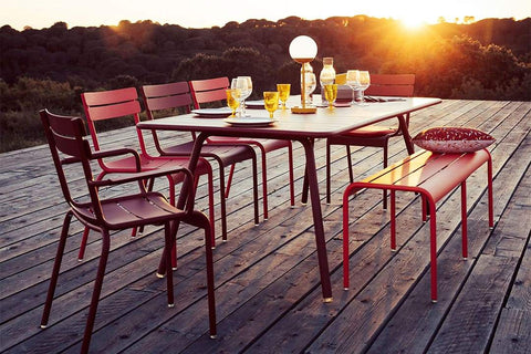 Table LUXEMBOURG de 207 x 100 cm de la marque française Fermob. Acheter Fermob en ligne. Rincón del Mueble